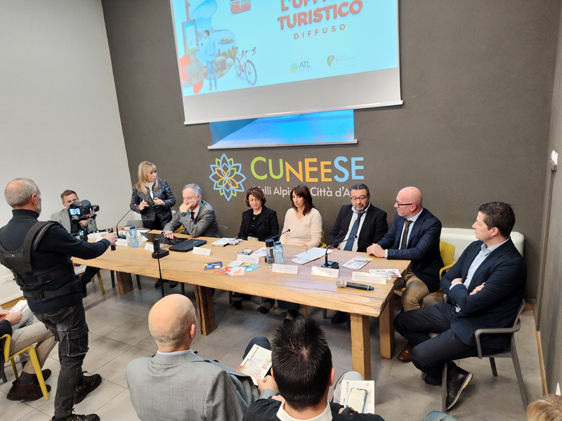 iGATE Press For Help è realtà presentato negli enti di turismo tra i più importanti d'Italia: Visit Cuneese e Visit LMR